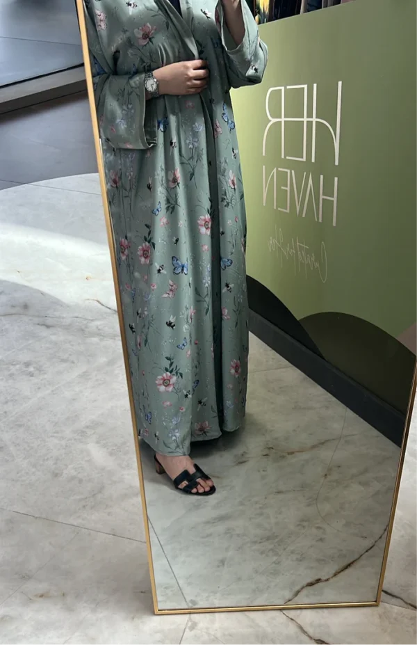 Basic Flowers Butterfly (Green Abaya) - Image 2