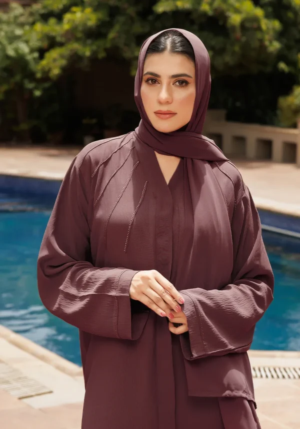 Cross Pintix Stone Abaya - Image 3