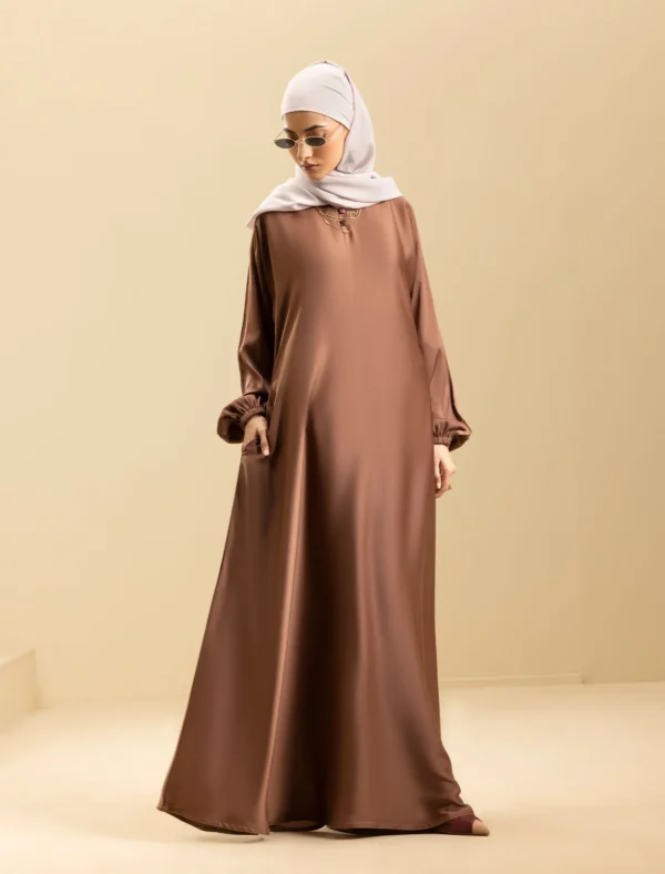 Hazelnut Hues - Image 4