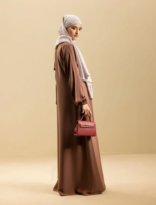 Hazelnut Hues - Image 3