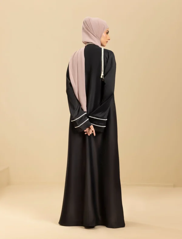 Noir Drape - Image 3