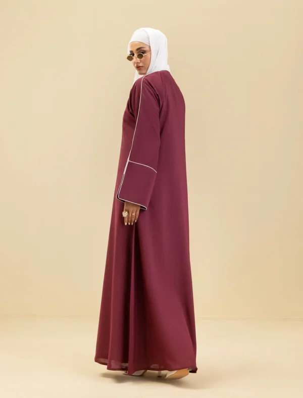 Royal Rouge - Image 4